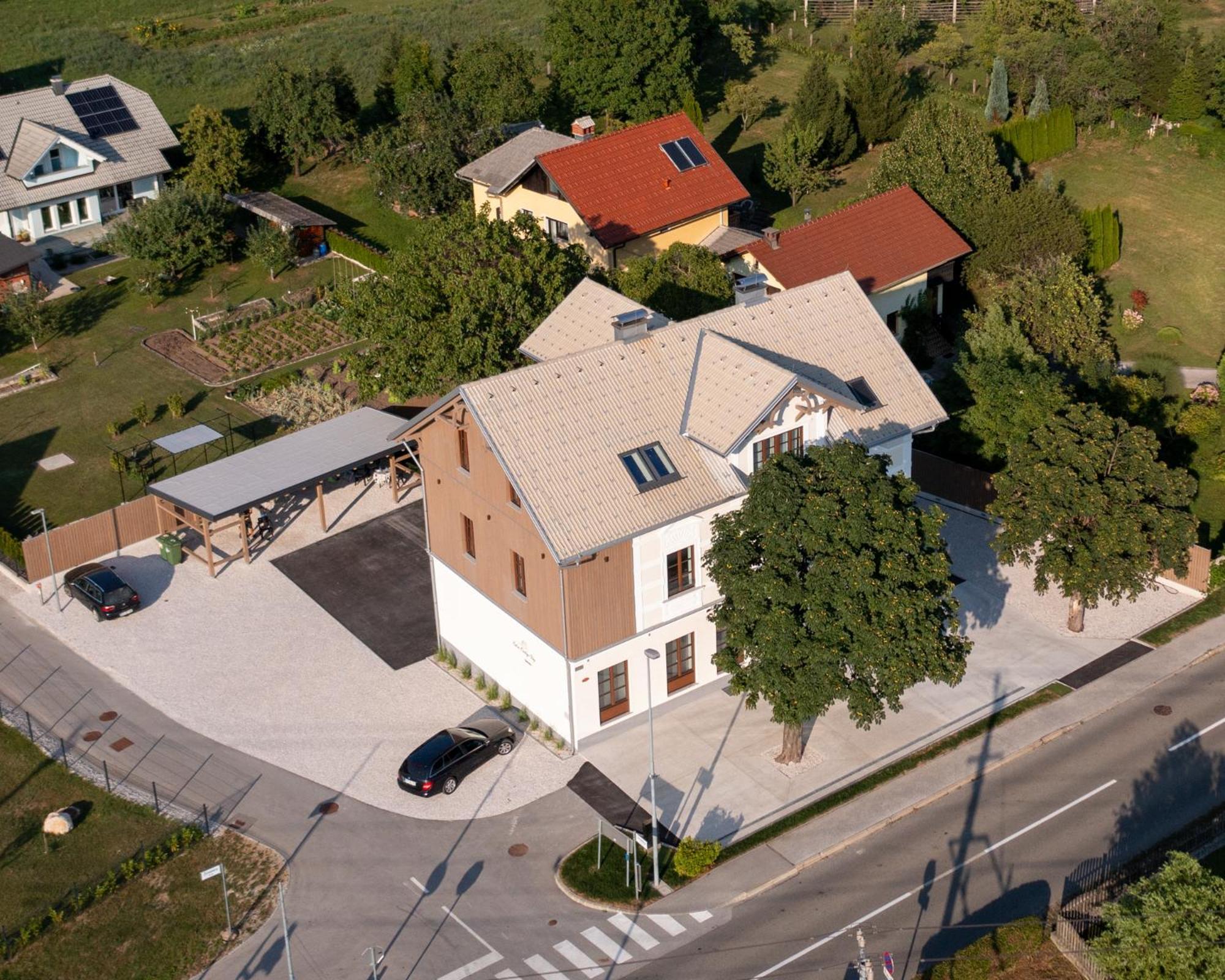 Kalan Boutique Stay Zirovnica Exteriér fotografie